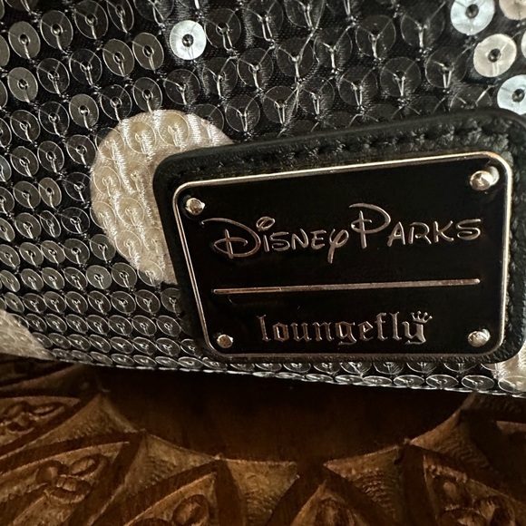 Disney Polka Dot Backpack with Red Minnie Bow and Ears - Picture 4 of 6